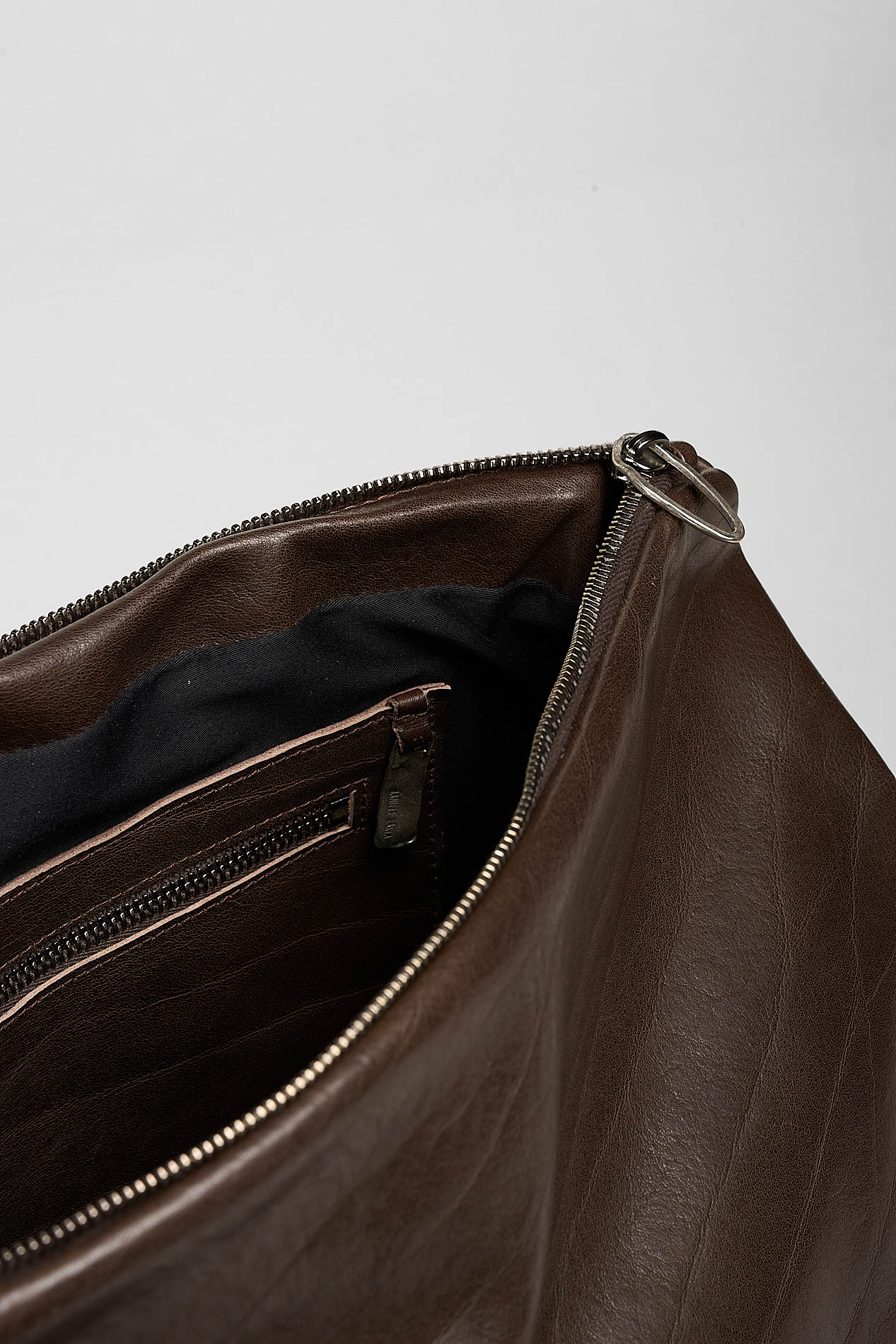 daniele basta leather and silver bags - DETAIL 2
